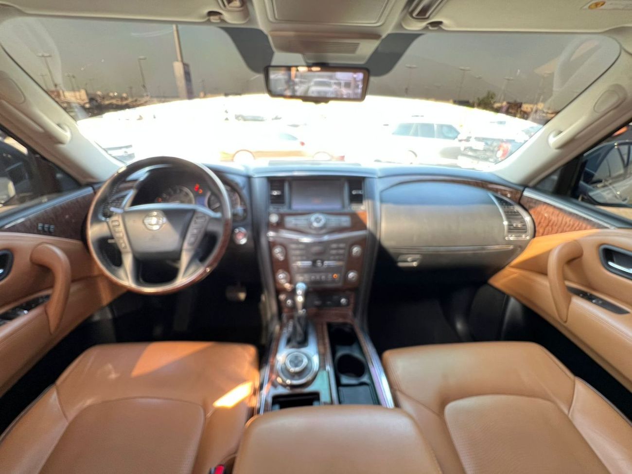 نيسان باترول LE Platinum 5.6L