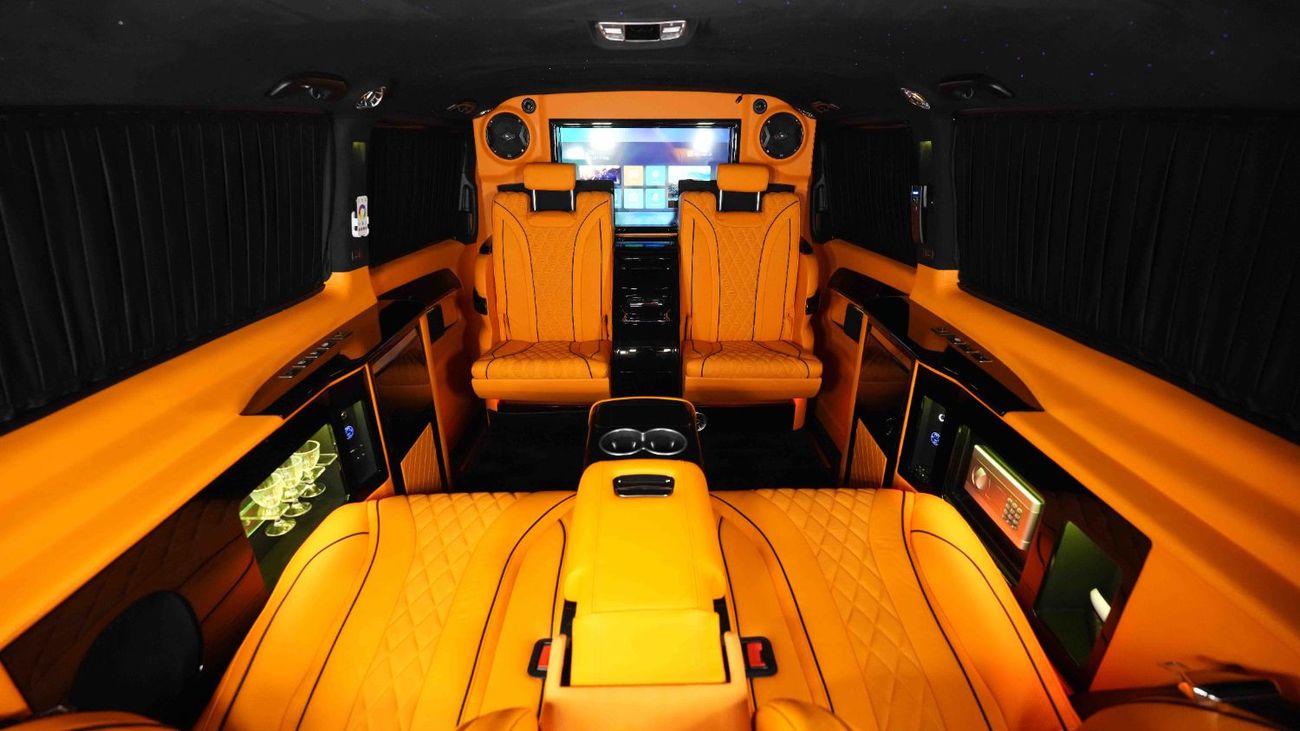 مرسيدس بنز V 250 | LIMITED OFFER | V CLASS LONG WHEELBASE | MAYBACH KIT | IMMACULATE CONDITION