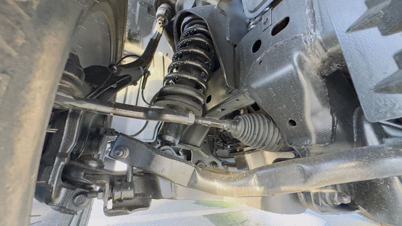 نيسان نافارا Double Cab | 2.3L Diesel Auto | RHD | Premium Roof Rack & Camping Setup | 2WD