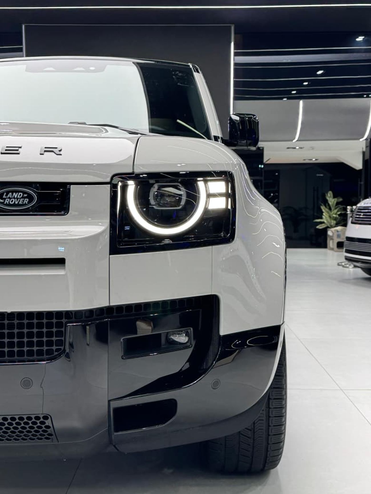 Land Rover Defender LAND ROVER DEFENDER V8 2026