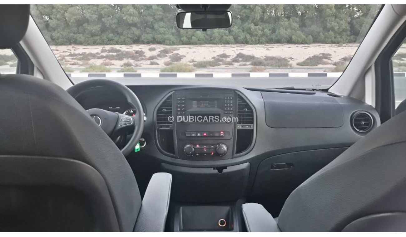 Mercedes-Benz Vito 2017 Gulf specs Low mileage Diesel van