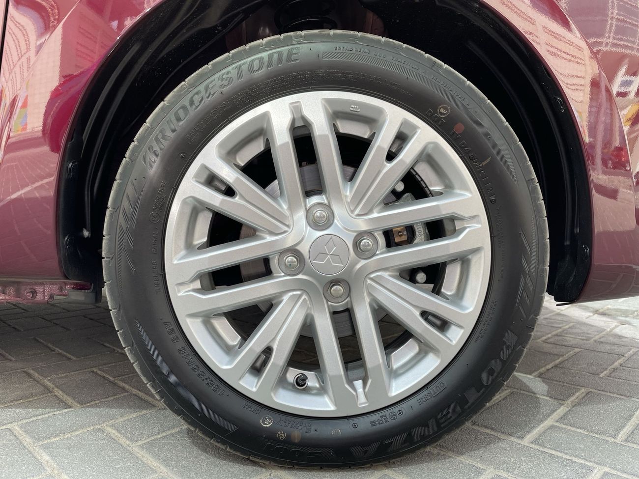 Mitsubishi Attrage 1200