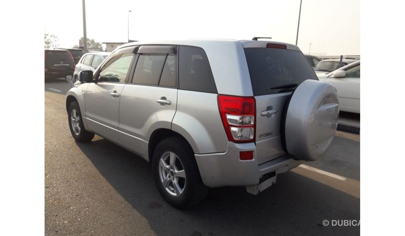 سوزوكي إيسكودو Suzuki Escudo RIGHT HAND DRIVE (Stock no PM 227 )