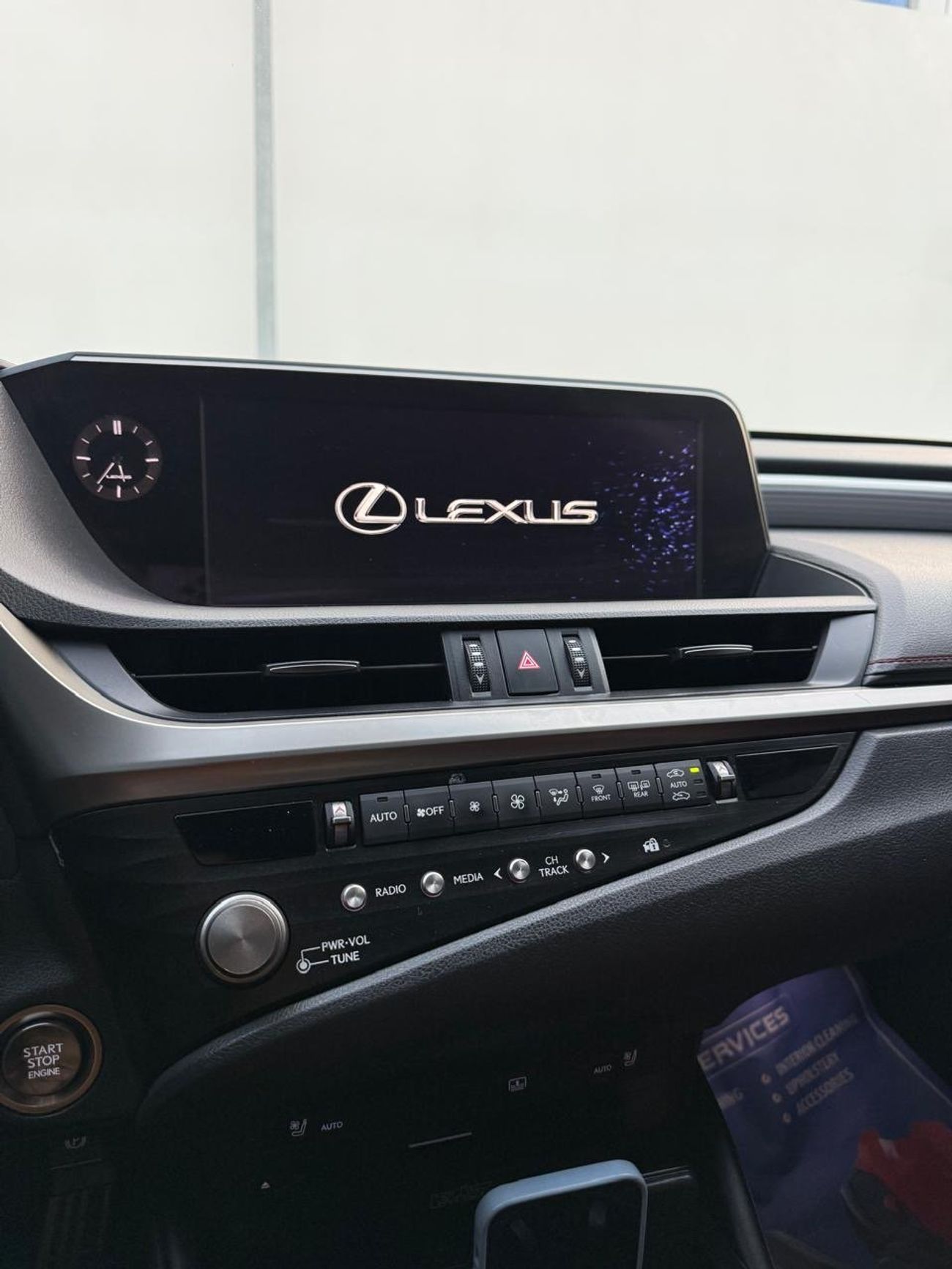 لكزس ES 350 F-Sport 3.5L