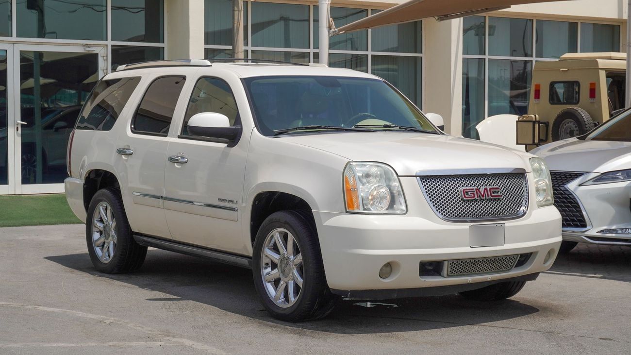 GMC Yukon DENALI