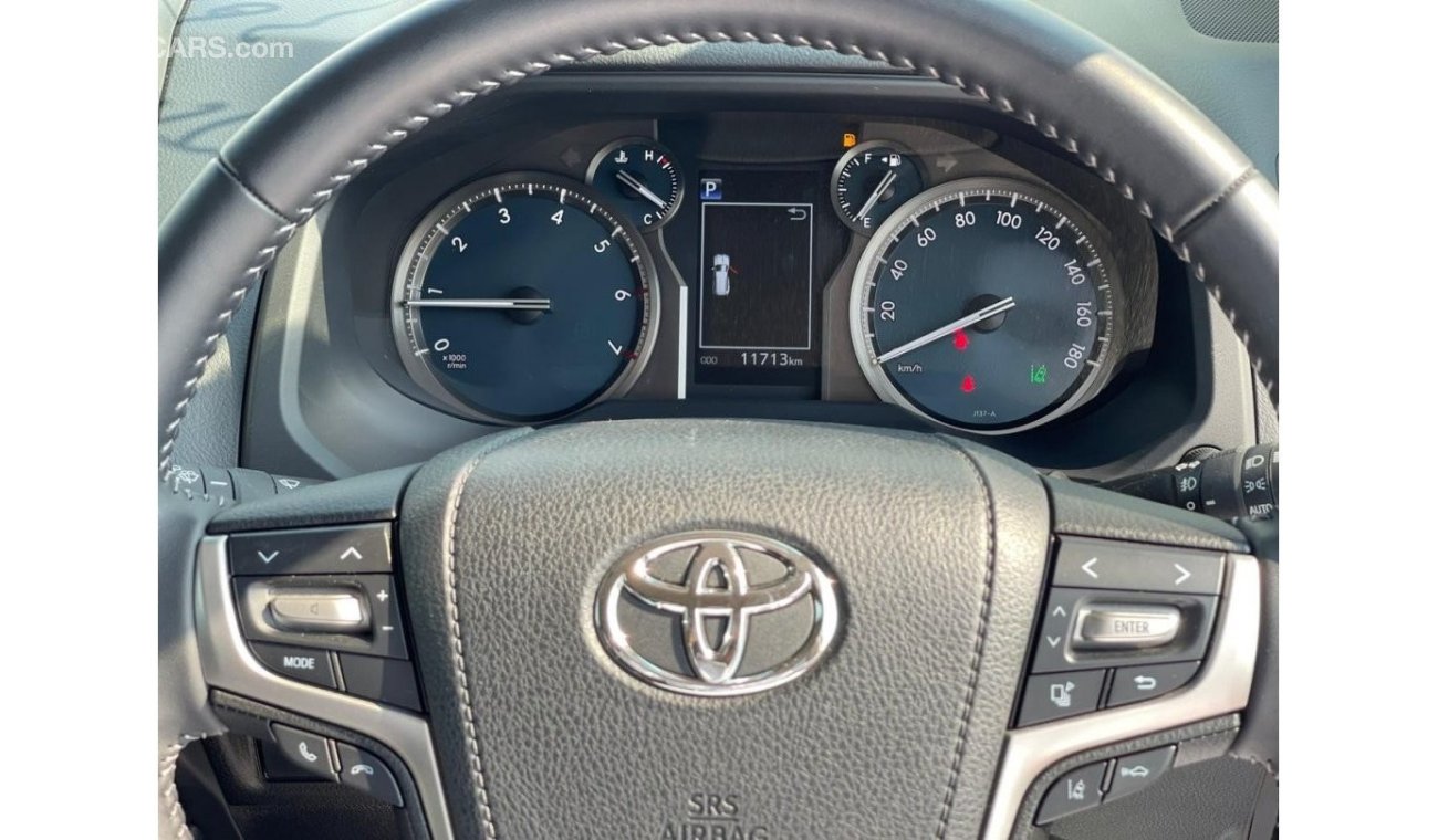 تويوتا برادو Toyota prado RHD Petrol Engine model 2019 car very clean and good condition