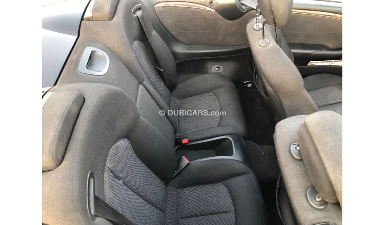 مرسيدس بنز CLK 200 موديل 2009 خليجي حاله ممتازه جدا من الداخل والخارج