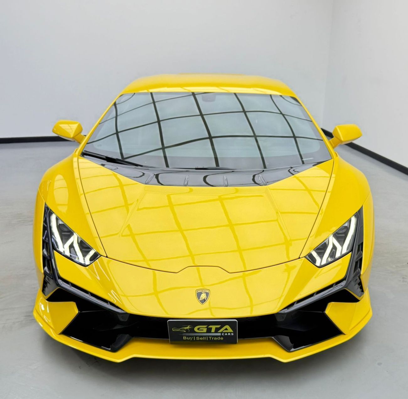 لامبورغيني هوراكان Tecnica 2024 Lamborghini Huracan Tecnica, Lamborghini Warranty + Service Pack, Very Low Km, GCC
