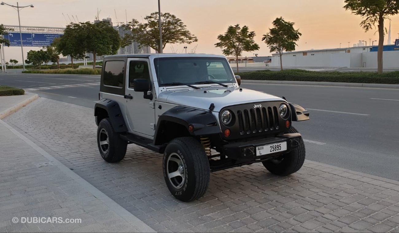 Jeep Wrangler Sahara - GCC / Manual Gear / No Accident / 114Km