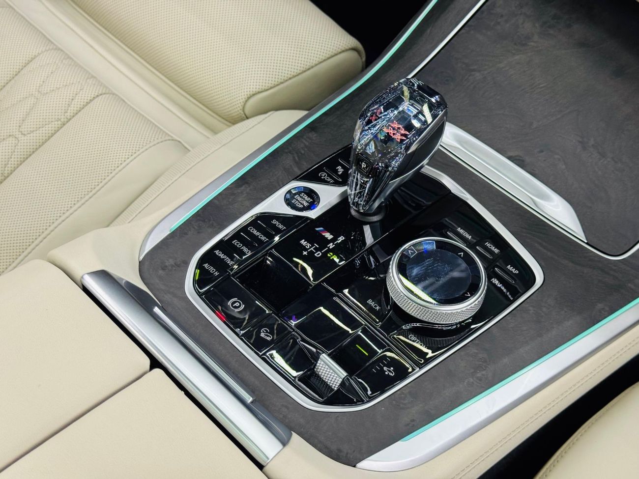 بي أم دبليو X5 M50i 4.4L 2021 BMW X5, 2026 BMW Warranty + Service Pack, Fully Loaded, GCC