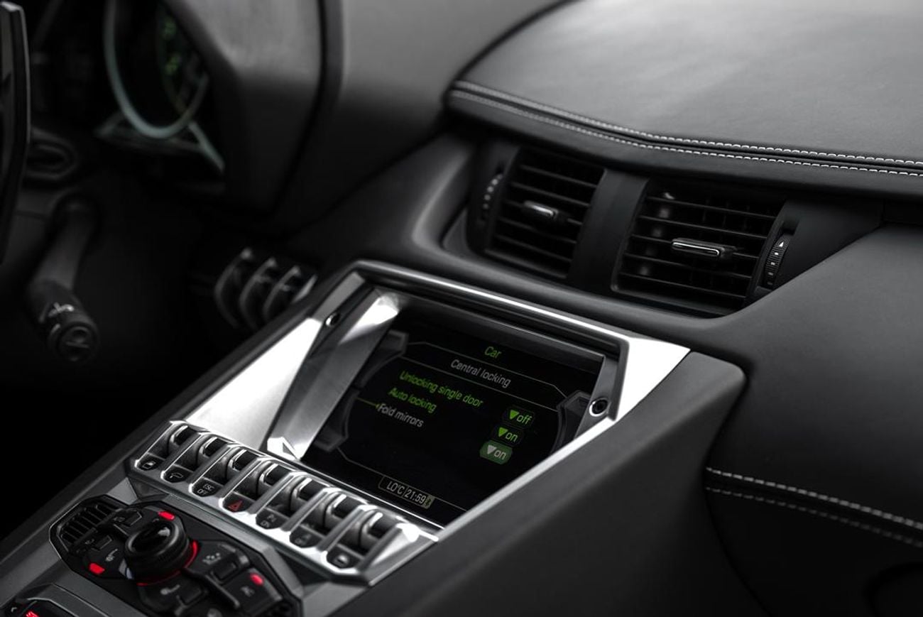 Lamborghini Aventador Roadster LP700 Roadster