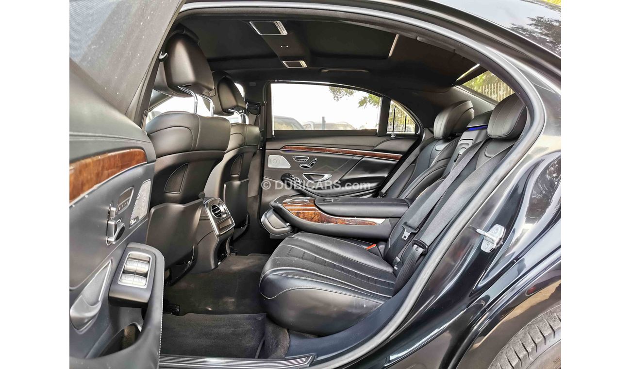 Mercedes Benz S550 5.5L, 20" Rims, Power & Memory Seats, 360° Camera, Leather Seats, Twin Sunroof, DVD-USB (LOT # 732)