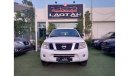 Nissan Pathfinder Model 2014, white color, without accidents, you do not need any expenses, in very excellent conditio