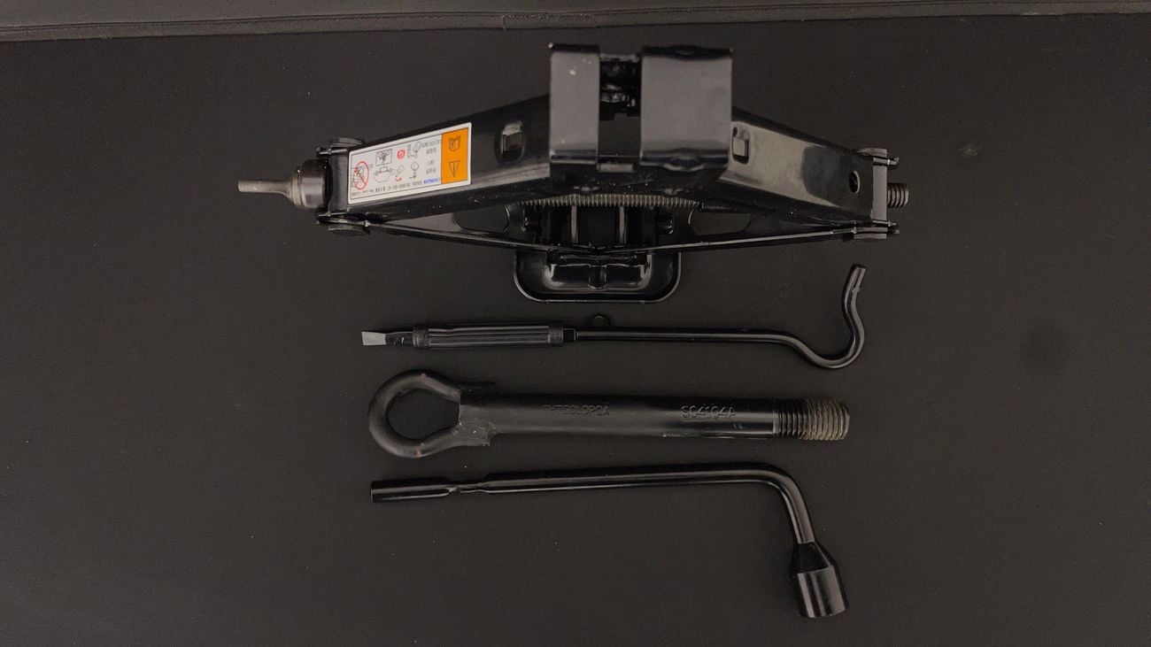 تشنجان الس فين V7 1.5 | بدون دفعة مقدمة | اختبار القيادة في المنزل