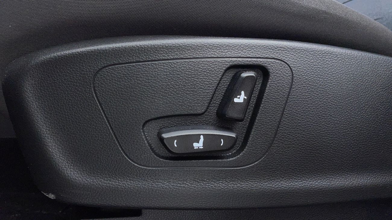 Chevrolet Captiva PREMIER 1.5 | Zero Down Payment | Home Test Drive