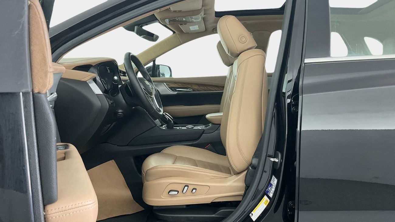 كاديلاك XT5 Premium Luxury | شامل الضمان | 0 ﺪﻔﻋﺓ ﺃﻮﻟﻯ