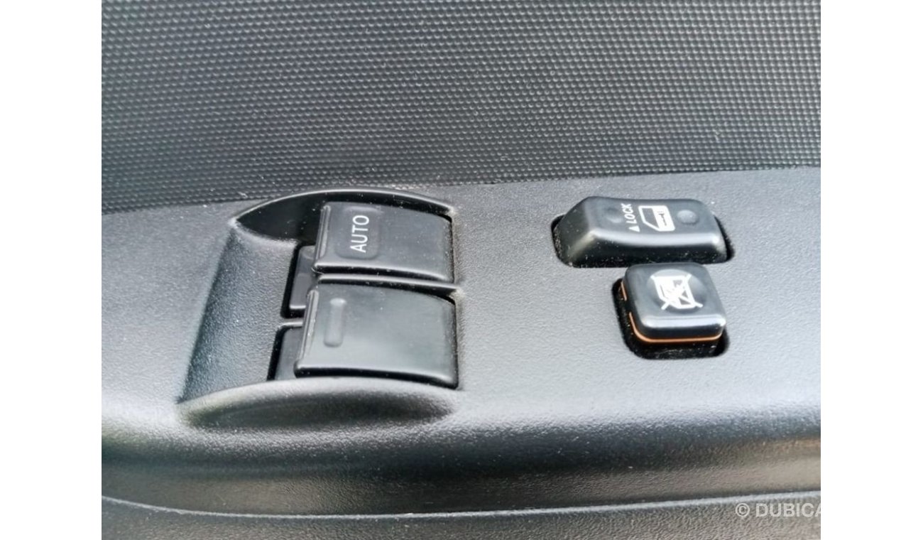 Toyota Hiace TOYOTA HIACE RIGHT HAND DRIVE (PM1021)