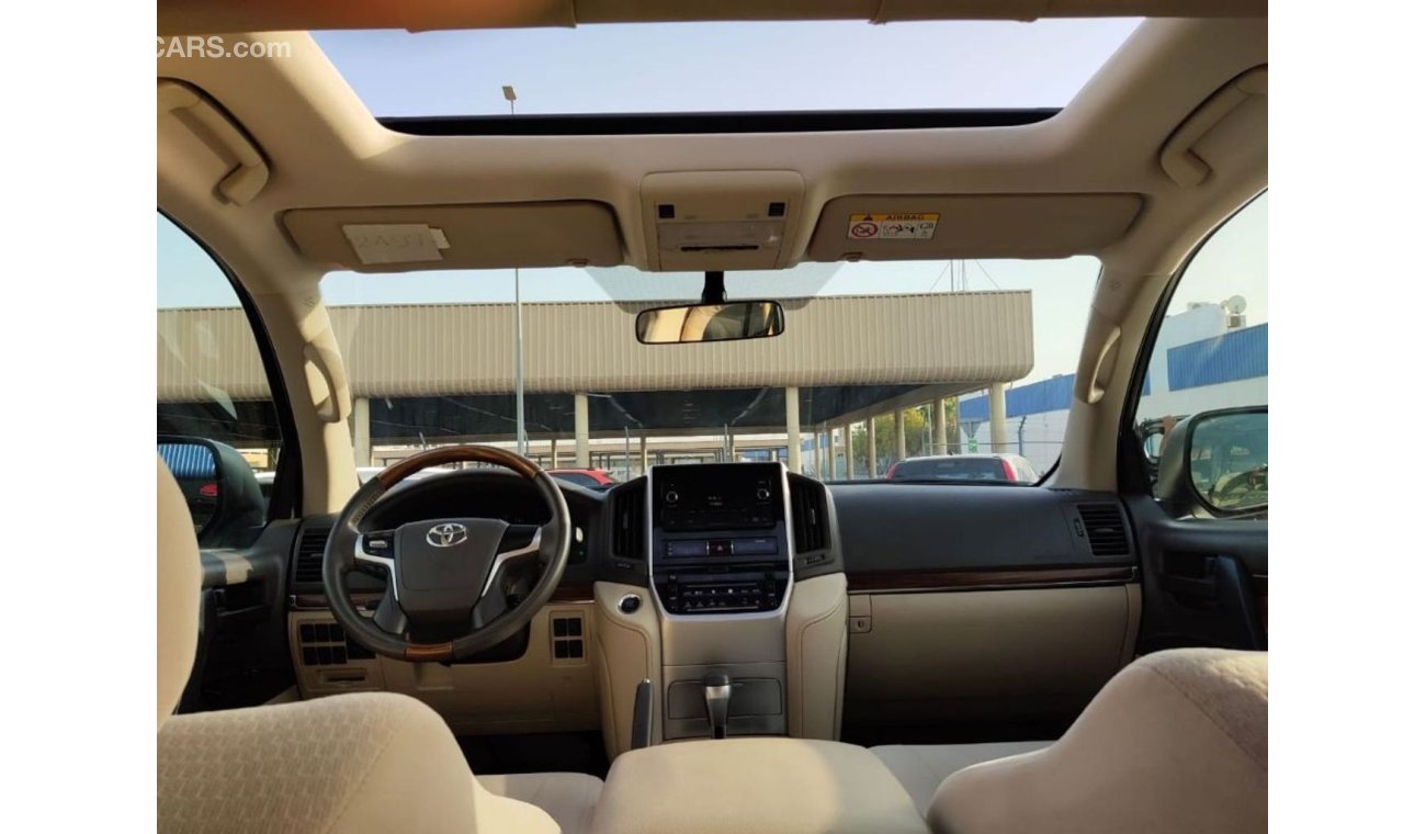 Toyota Land Cruiser GXR V6 2018 GCC