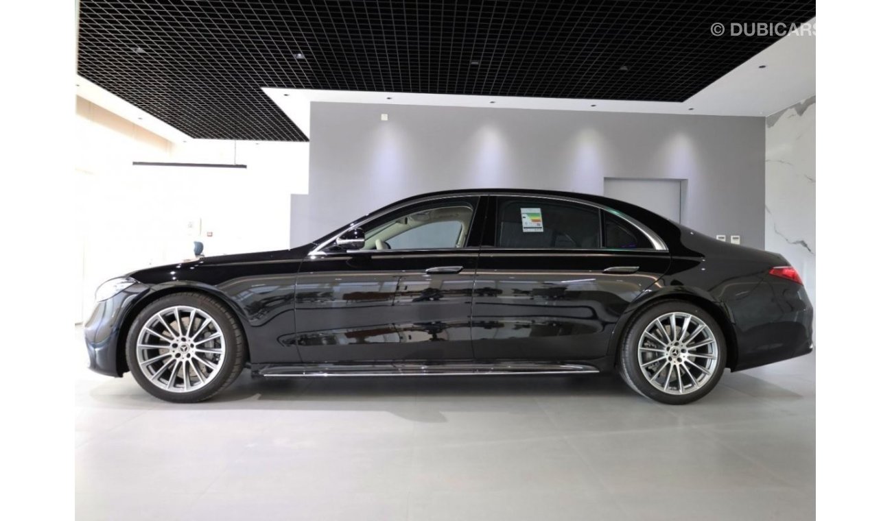 Mercedes-Benz S 500 4M | 3.0L - AWD | 5 YEARS WRNTY AND SERVICE PKG UPTO 105KM | GCC