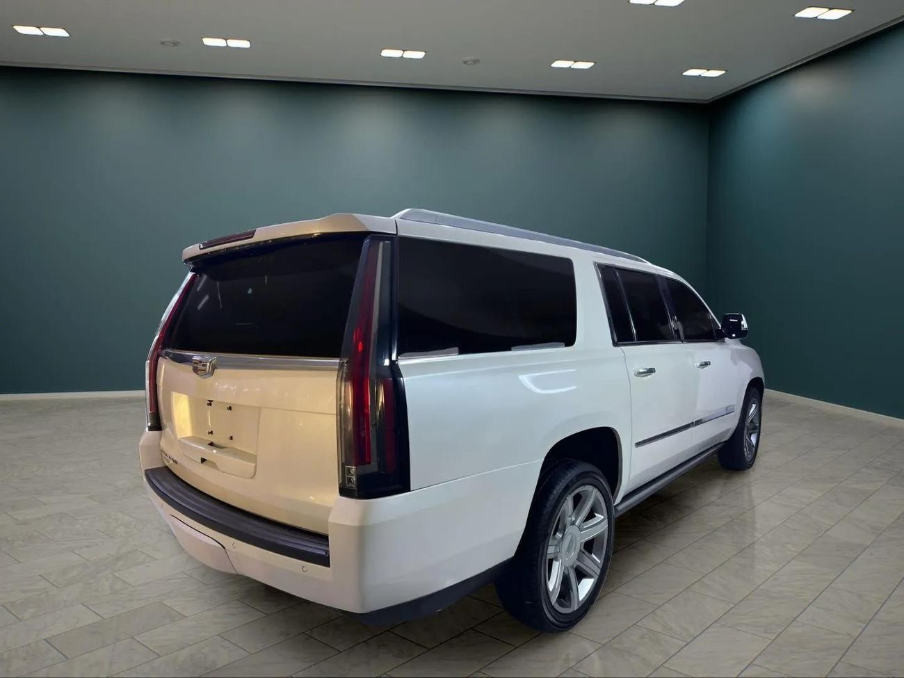 Cadillac Escalade ESV Premium Luxury 6.2L
