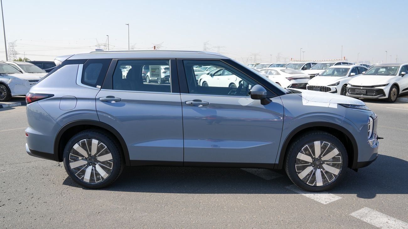 Mitsubishi Outlander HIGHLINE Brand New 2026 Mitsubishi Outlander Medium Line (G12) 2.5L | 7-Seater SUV | GCC Spec | Expo