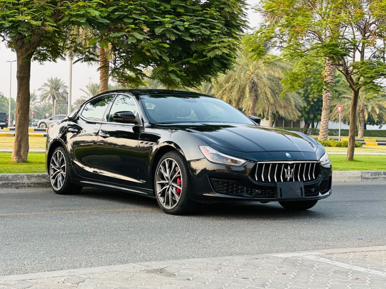 Maserati Ghibli MASERATI GHIBLI S Q4 MODEL 2020 LOW MILAGE