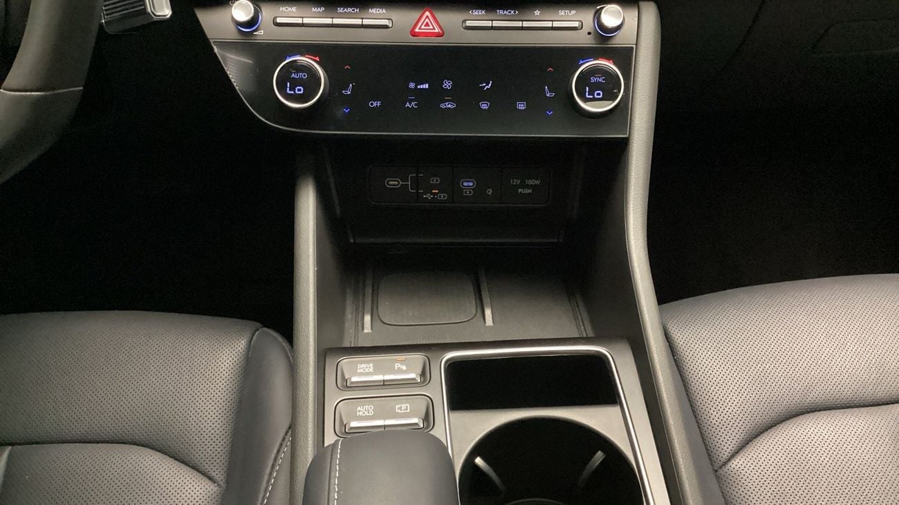 هيونداي سوناتا 2.5 AUTO PREMIUM PLUS | شامل الضمان | 0 ﺪﻔﻋﺓ ﺃﻮﻟﻯ