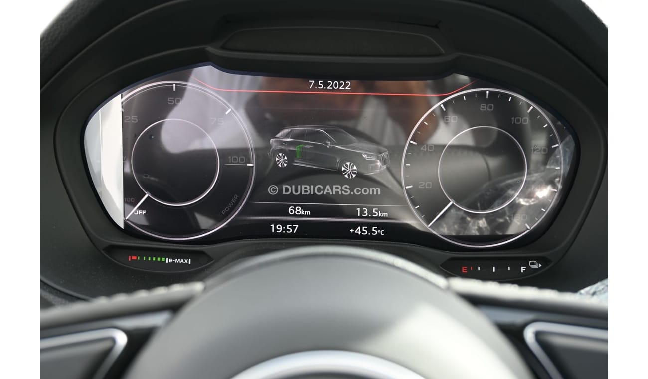 Audi Q2 Audi Q2L 30 e-tron, FWD, SUV, 4 Doors, Electric Engine, Leather seats, Sunroof, Rear Camera, 17 inch