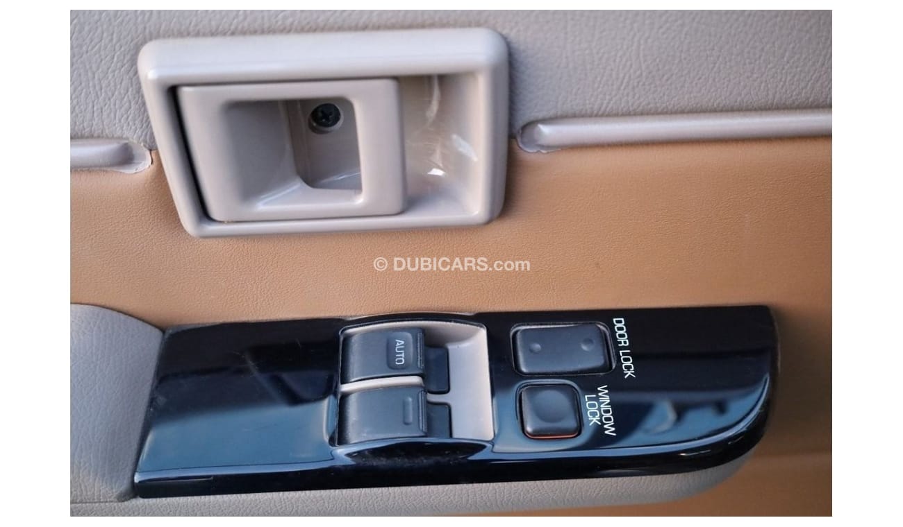 Toyota Land Cruiser Pick Up PICKUP 70th LX2 TOYOTA_LANDCRUIDER_LC_PICKUP_4.0L_2022_70TH_FULL_OPTIONS