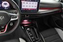 Volkswagen Golf STD Sport 2.0T