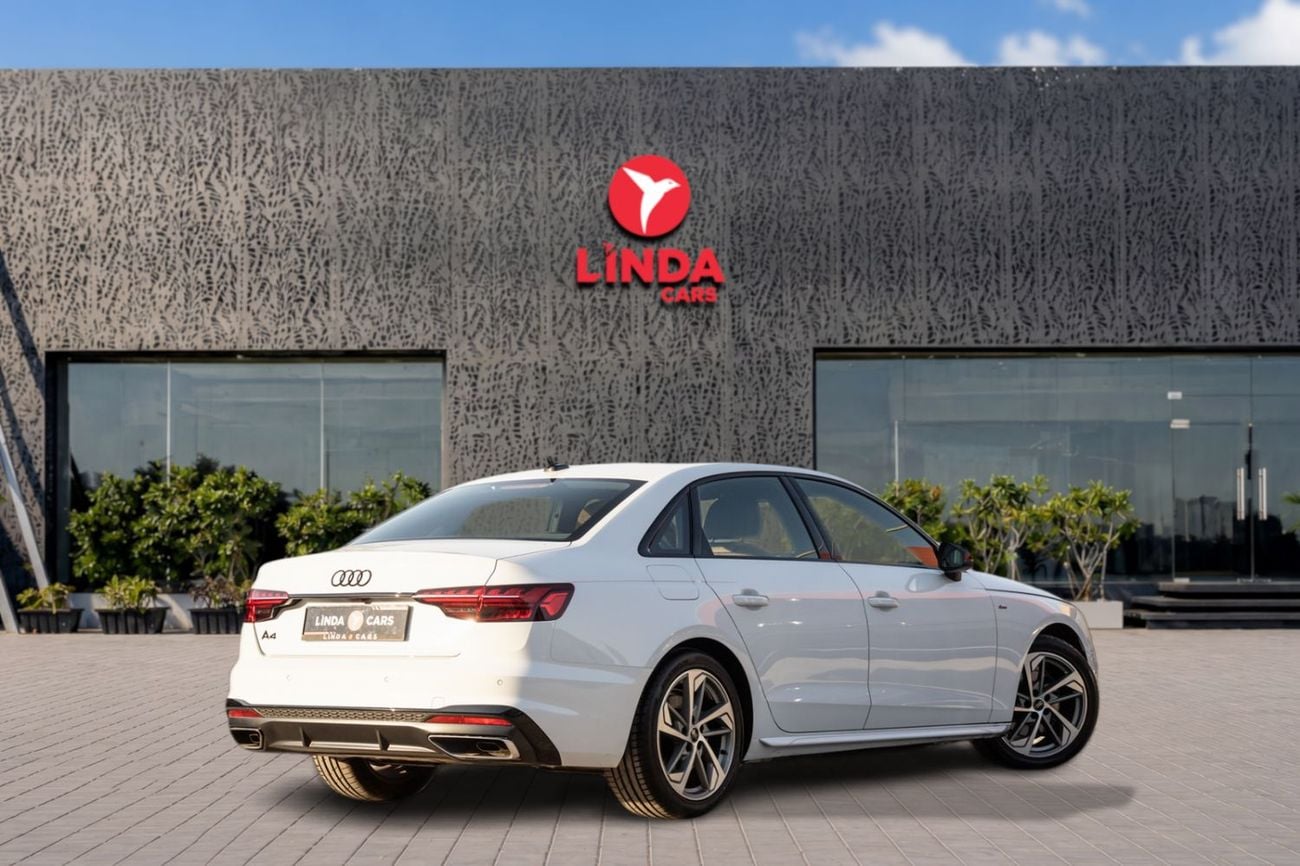 Audi A4 35 TFSI S-LINE Audi A4 40TFSI S-Line 2024 GCC | Agency Warranty | Service Contract