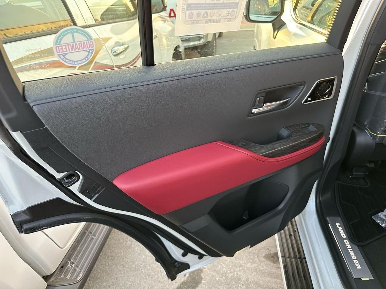 Toyota Land Cruiser VXR 3.5L