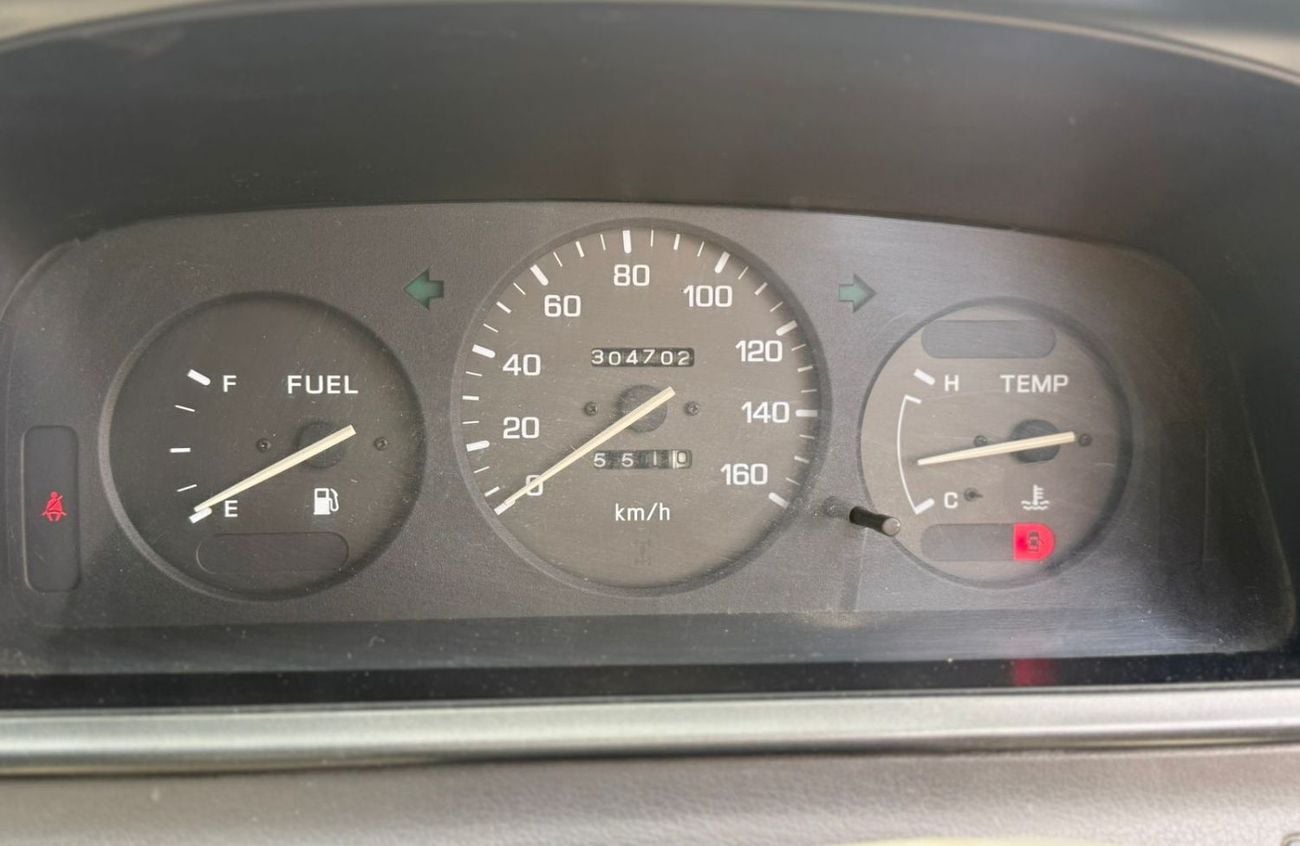 نيسان كارافان