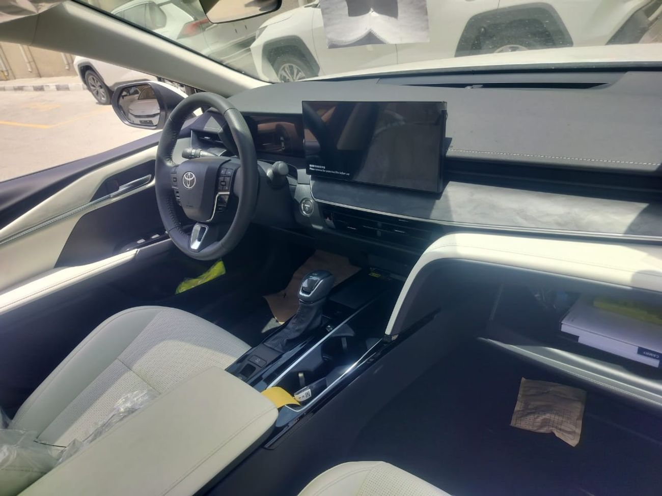 تويوتا كامري Toyota Camry 2025 Twin Engine 2.5HG Premium edition