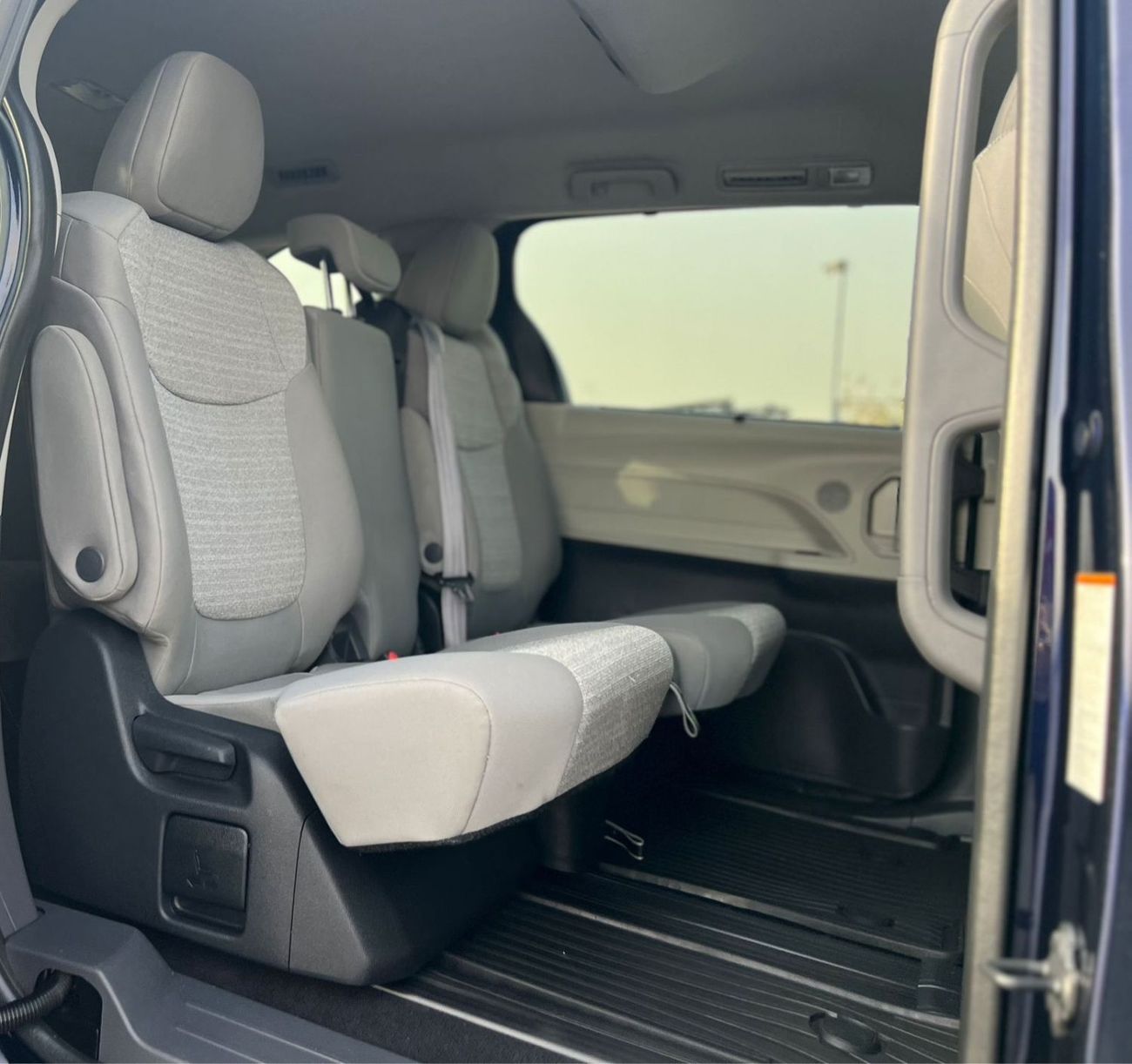 تويوتا سيينا 