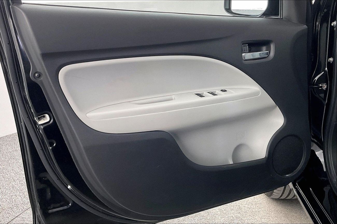 لكزس UX300h Premier | شامل الضمان | 0 ﺪﻔﻋﺓ ﺃﻮﻟﻯ