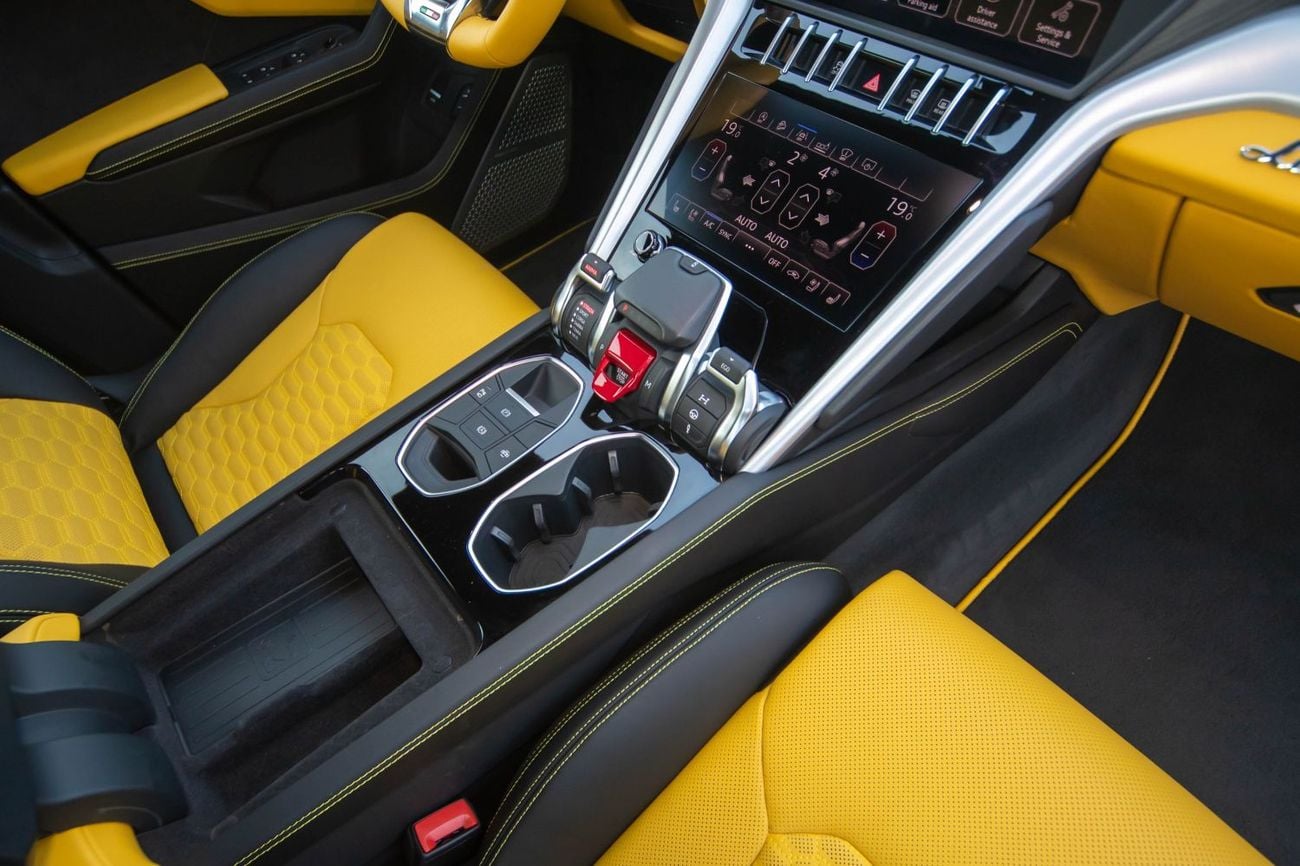 Lamborghini Urus STD 4.0T V8