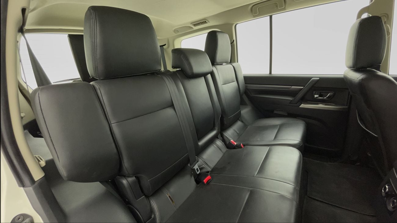 Mitsubishi Pajero GLS HIGHLINE 3 | Zero Down Payment | Home Test Drive