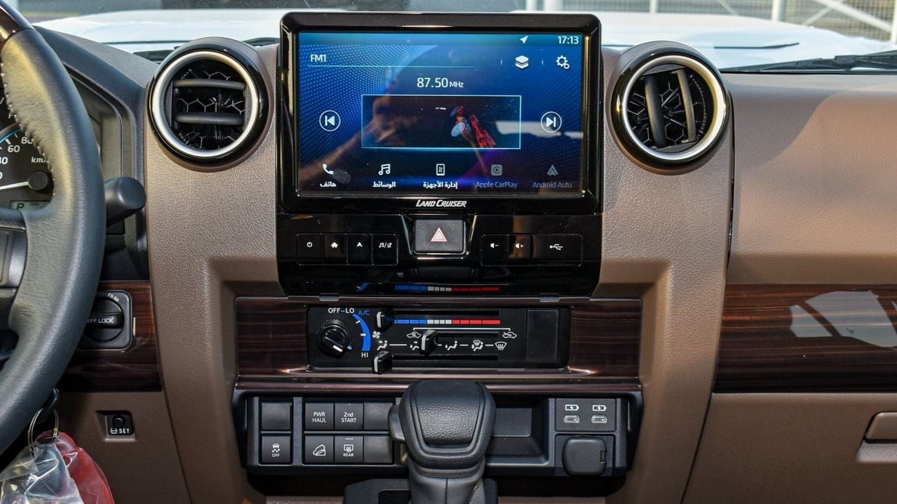 Toyota Land Cruiser 70 4.0K V6