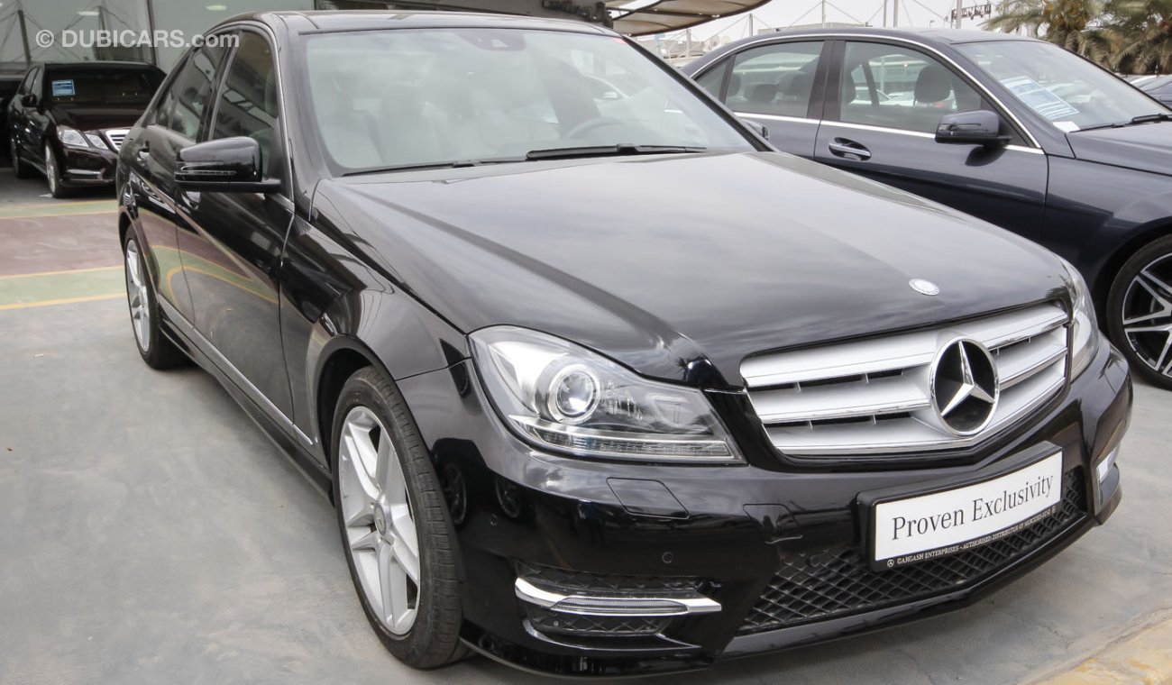 Mercedes-Benz C200