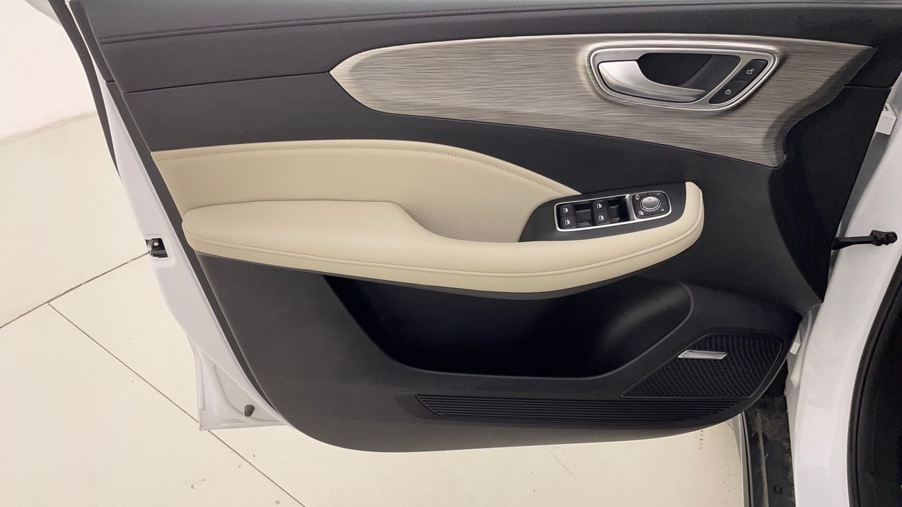 MG RX5 LUXURY 1.5 | Zero Down Payment | Home Test Drive