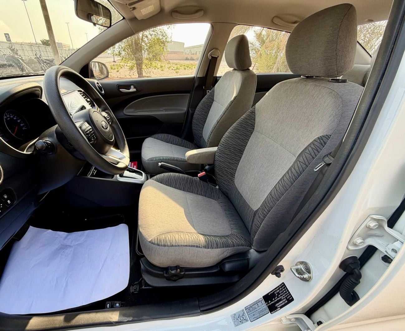 Kia Pegas LX 1.4L, GCC, ACCIDENT FREE, CRUISE, GPS (380/-MONTHLY)