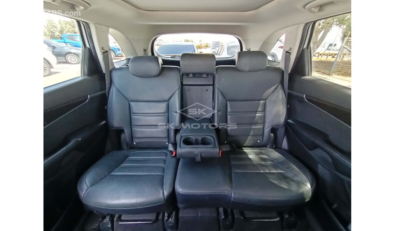Kia Sorento 3.5L, 19" Rims, Panoramic Roof, Parking Sensors, Leather Seats, Driver Power Seat (LOT # 2427)