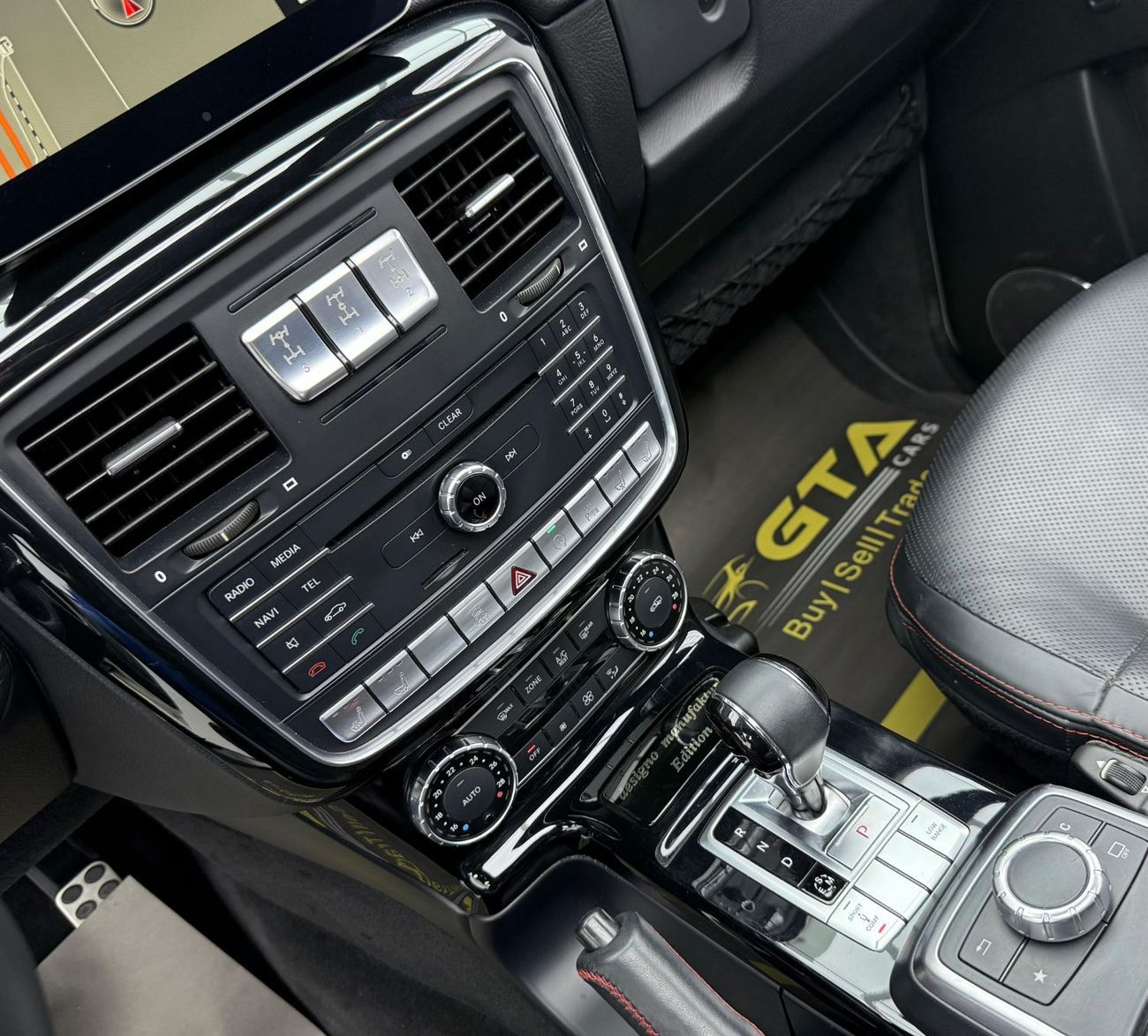 مرسيدس بنز G 500 Std 4.0L (416 HP) 2018 Mercedes Benz G500 AMG Designo Manufaktur Edition, Warranty, Excellent Condit