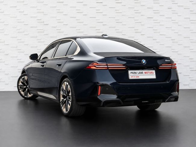 BMW 5 Series M SPORT, миниатюра 24