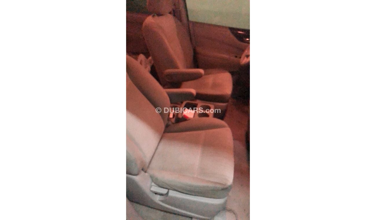 Nissan Quest SV, V6,