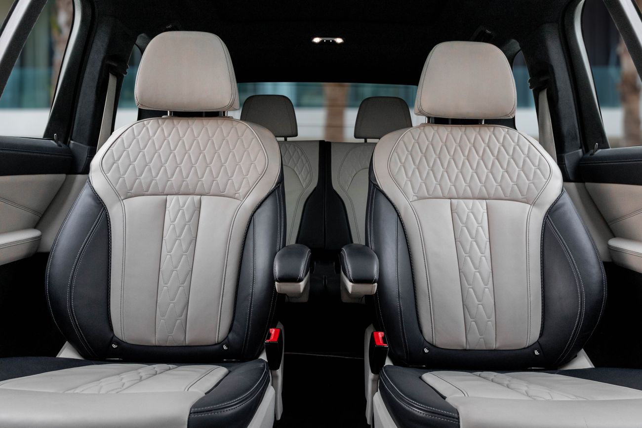 بي أم دبليو X7 X7 50i M-Sport | 3,486 P.M | 0% Downpayment | BMW MAINTAINED