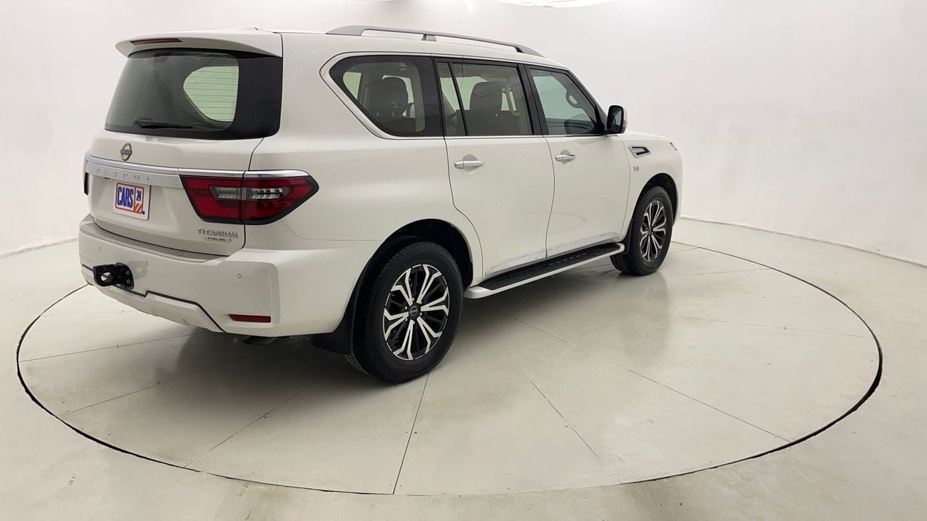 نيسان باترول LE TITANIUM 5.6 | بدون دفعة مقدمة | اختبار القيادة في المنزل