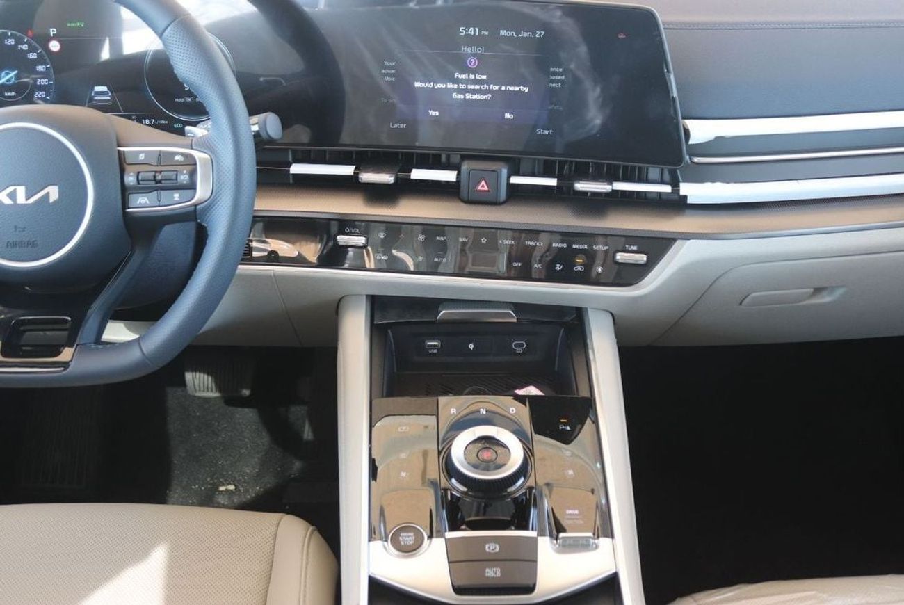 Kia Sportage 2.0L HYBRID, KEYLESS ENTRY, PUSH START,LEATHER SEAT, PANORAMIC ROOF, MODEL 2024 CHINA SPECS