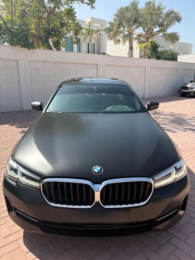 بي أم دبليو 520i